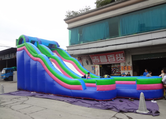 China 7 metros de alto tobogán acuático gigante inflable, tobogán acuático grande con la piscina proveedor