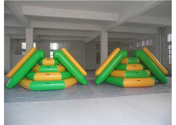China Calor - diapositiva flotante inflable los 3*2.2*1.8m de las costuras de la soldadura para el parque/el lago del agua fábrica