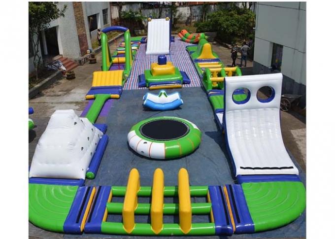 parque flotante inflable de costura doble/cuádruple de los 40*30m del agua para los niños y los adultos