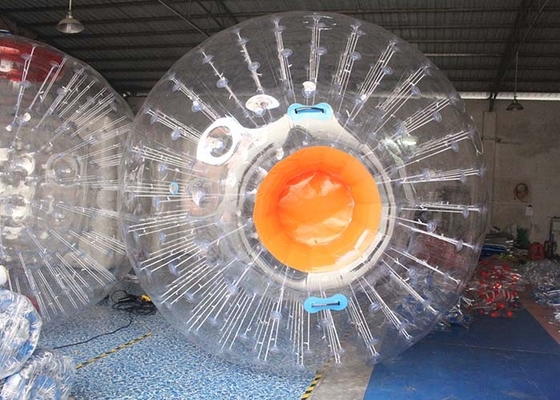 China Juegos inflables 60kg de los deportes de la alta durabilidad transparente para el circuito de carreras de la rampa de Zorb proveedor