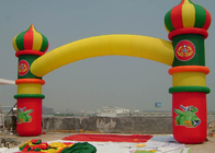 Alquiler inflable de la arcada de las capas dobles con Baloon en amarillo/verde/rojo