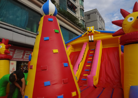 diapositivas inflables comerciales de Spongebob del tamaño adulto de la lona del PVC 610g/m2 con la pared que sube inflable proveedor
